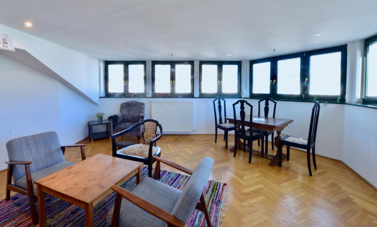 Spacious Flat With Panoramic View Viena