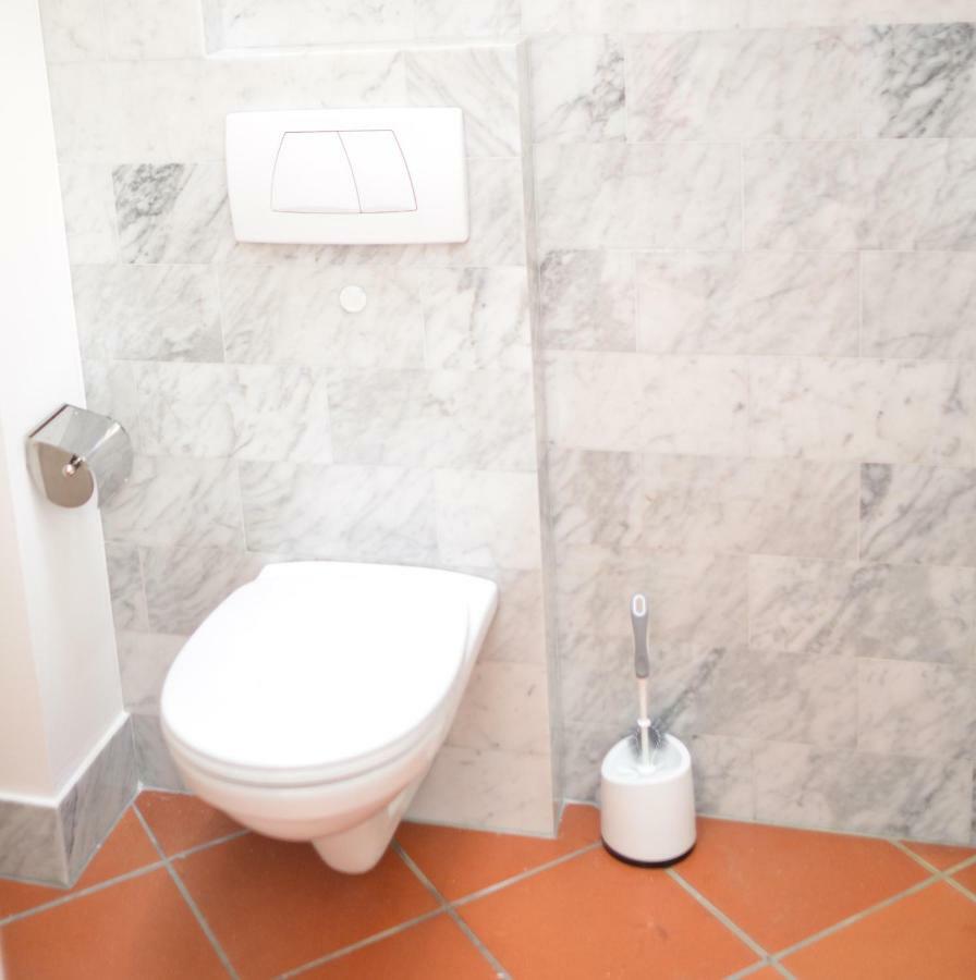 Spacious Flat With Panoramic View Viena